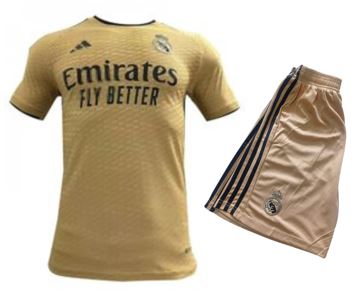 UNIFORME REAL MADRID (CREMA)