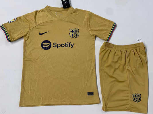 UNIFORME BARCELONA DORADO